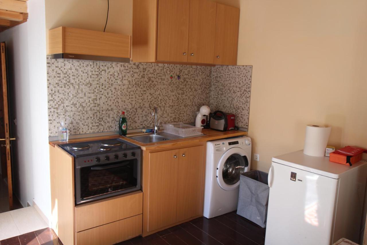 Main Square Apartment Sými Eksteriør bilde