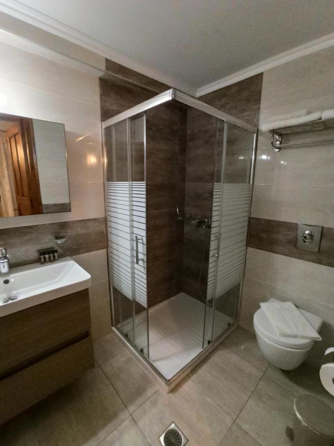 Main Square Apartment Sými Eksteriør bilde